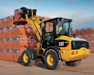 Погрузчики Caterpillar: сфера применения, преимущества, особенности Погрузчики Caterpillar: сфера применения, преимущества, особенности